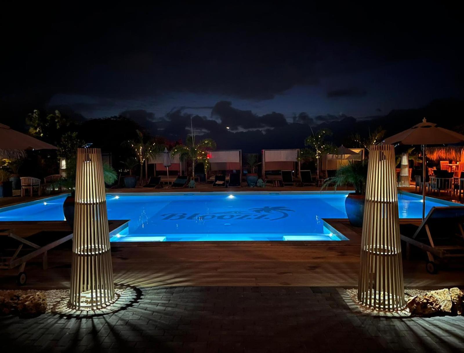 Bloozz Resort Bonaire Kralendijk  Luaran gambar