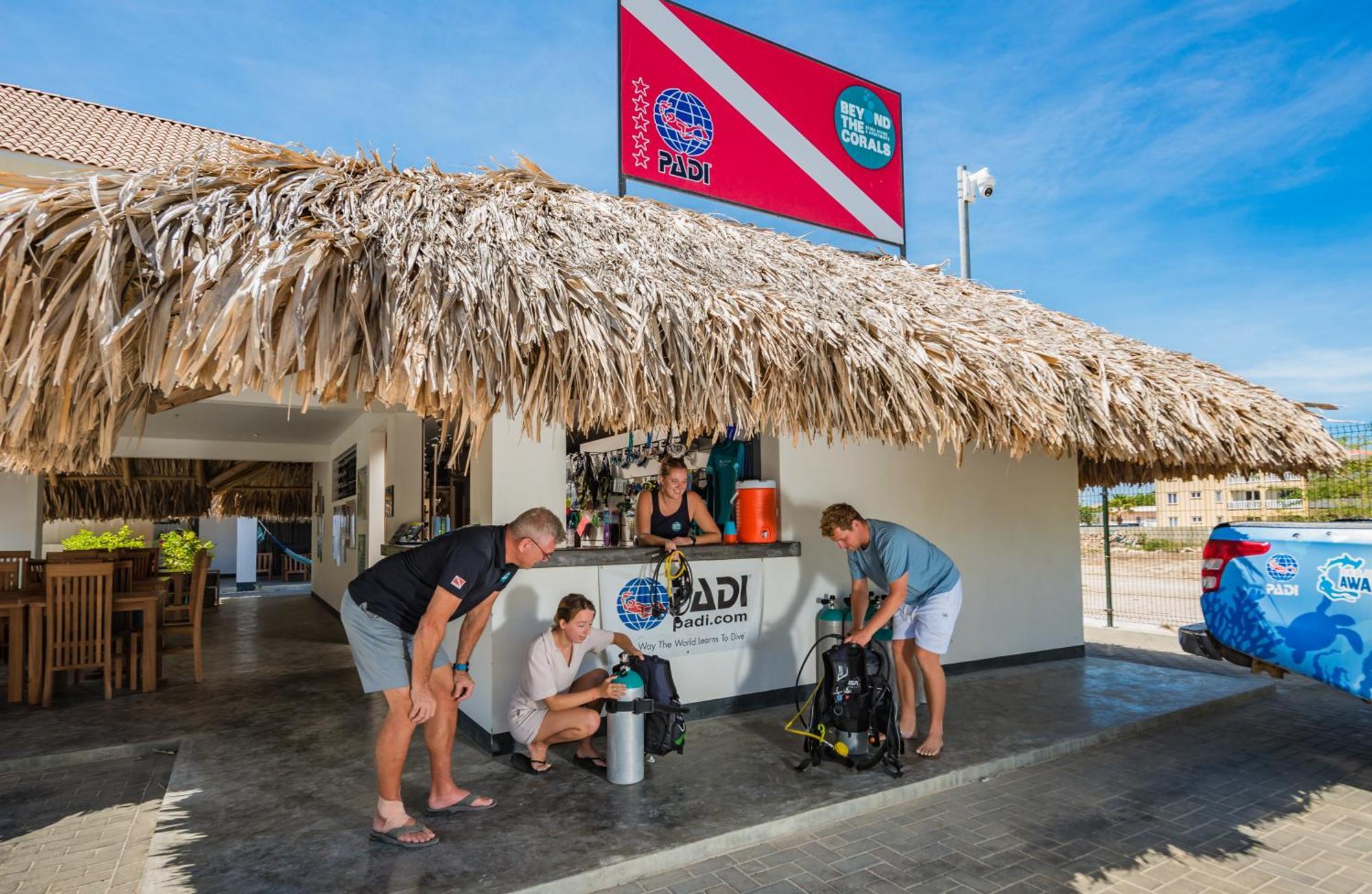 Bloozz Resort Bonaire Kralendijk  Luaran gambar
